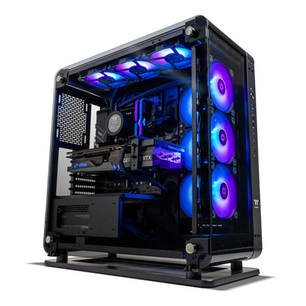 صورة كمبيوتر ألعاب من thermaltake